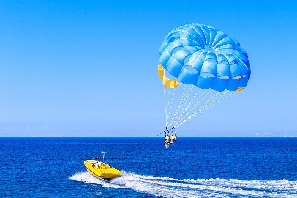 parasailing-at-andaman-island-port-blair