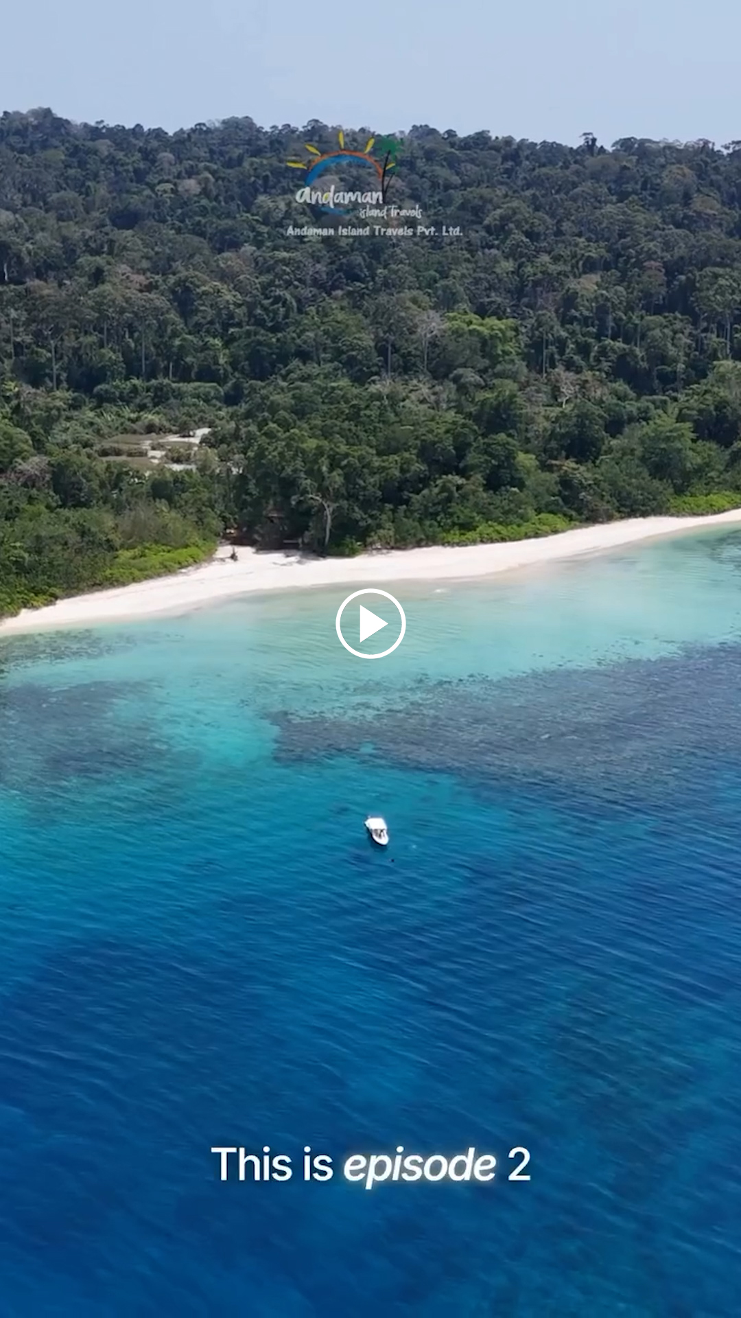 White sand beach and turquoise sea at Havelock Island