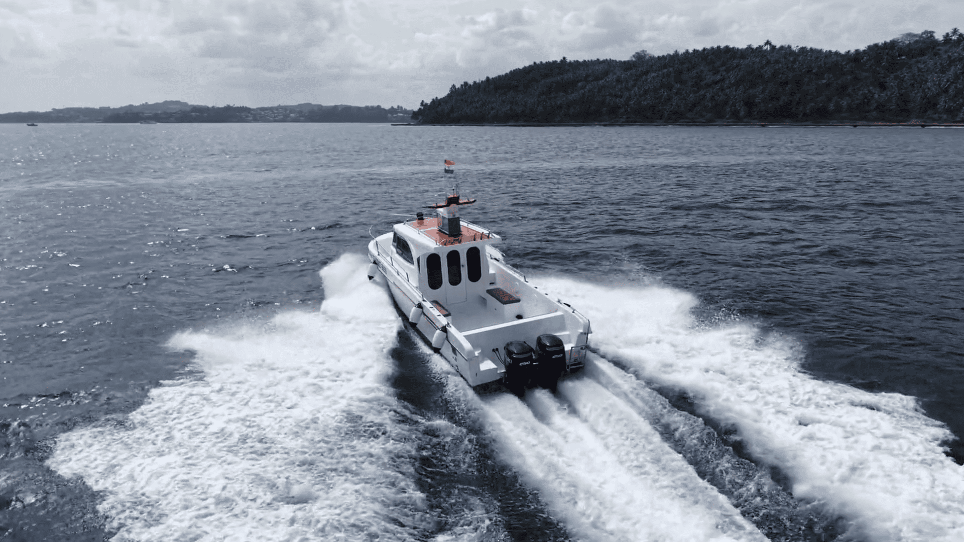 Private Boat Charter for Scuba Diving in Havelock Island