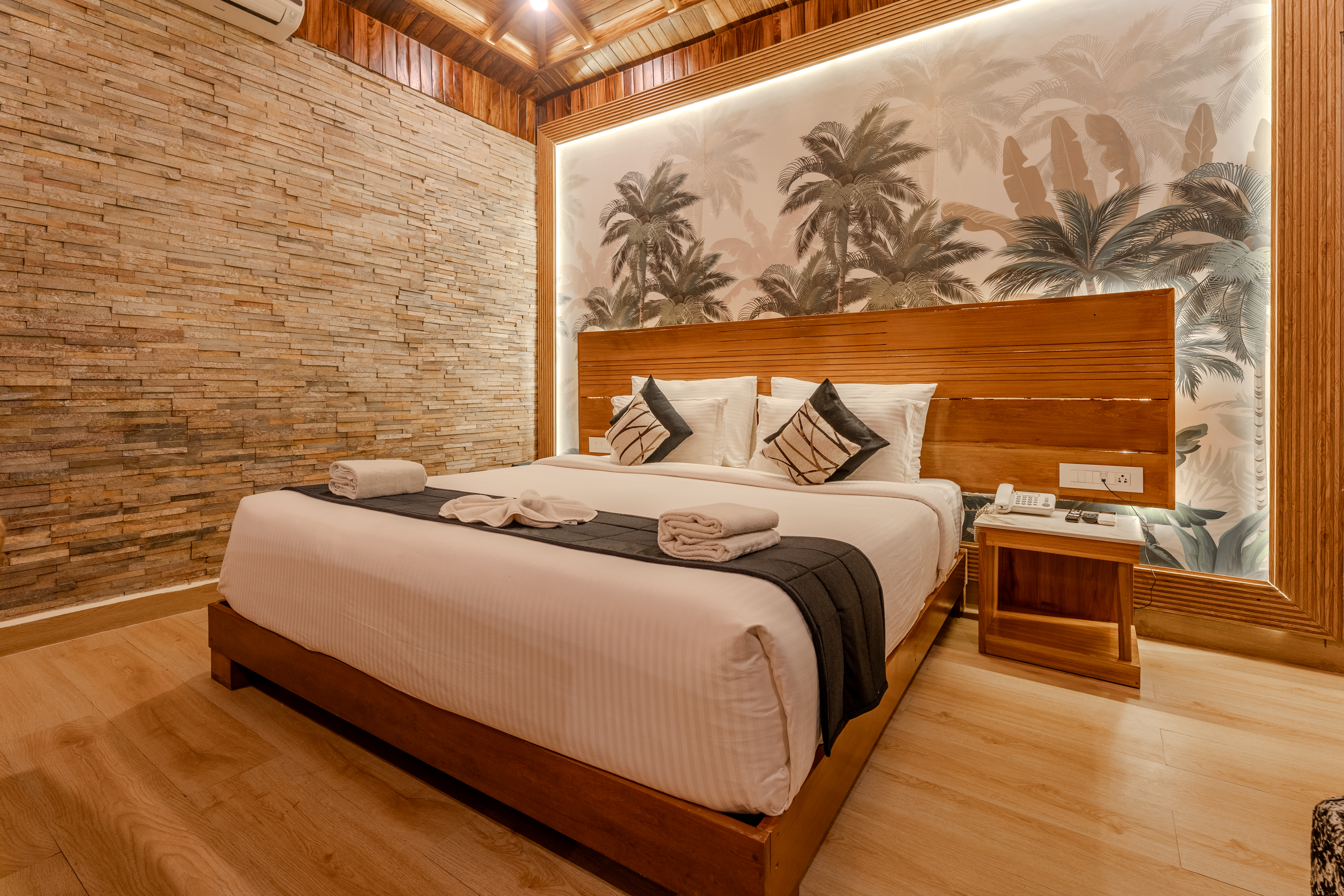 Presidential Ocean Suite Private Pool Villa