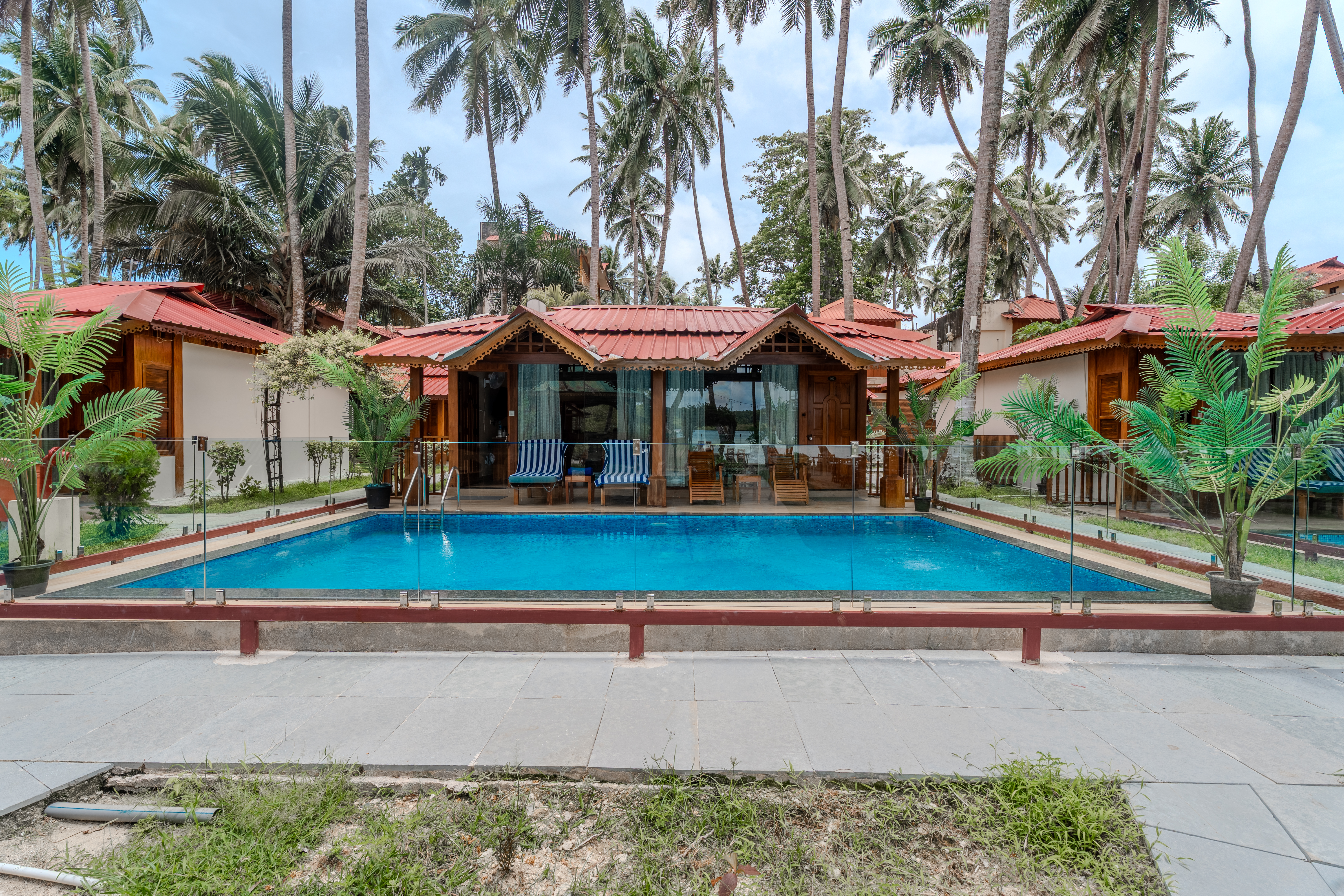 Presidential Ocean Suite Private Pool Villa