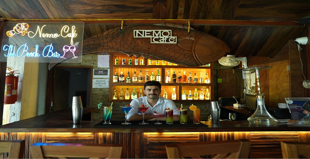 Nemo Cafe