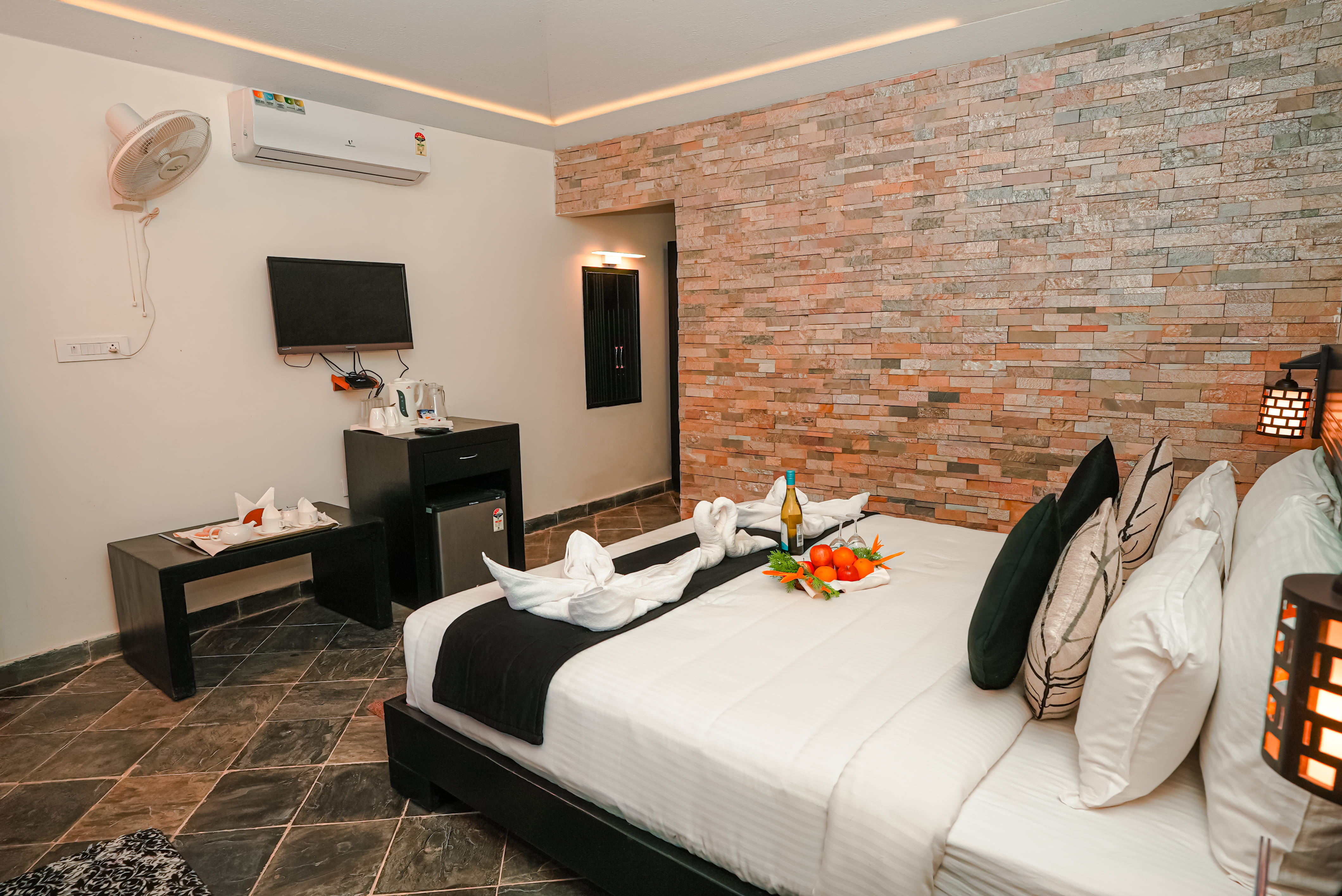 Luxury Suite Sea Facing Cottage