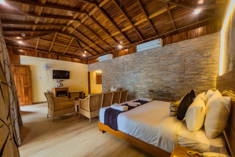 Presidential Ocean Suite Private Pool Villa